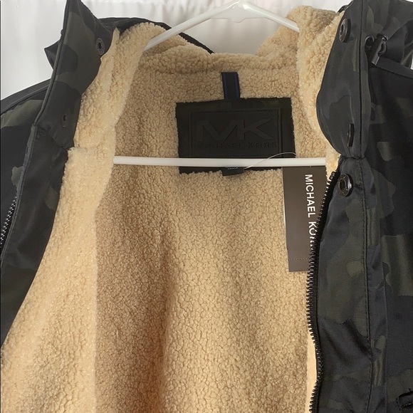 MICHAEL KORS Otto Faux Shearling Jacket - Picture 11 of 15
